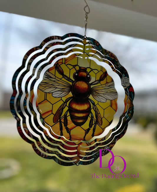 Bee wind spinner