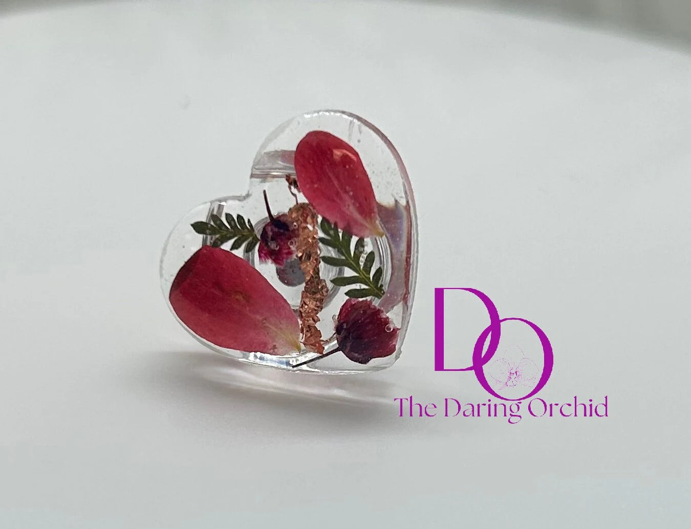 Pressed flowers push pins, vision board pins, office push pins