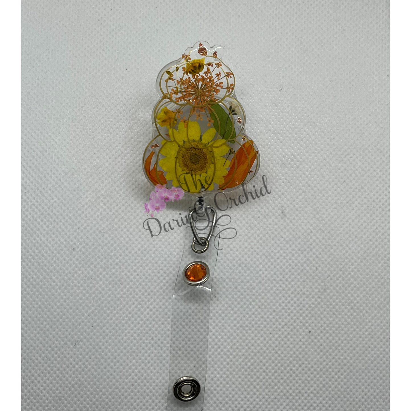 Dried flowers badge reel, stacked pumpkin shape, fall color flowers